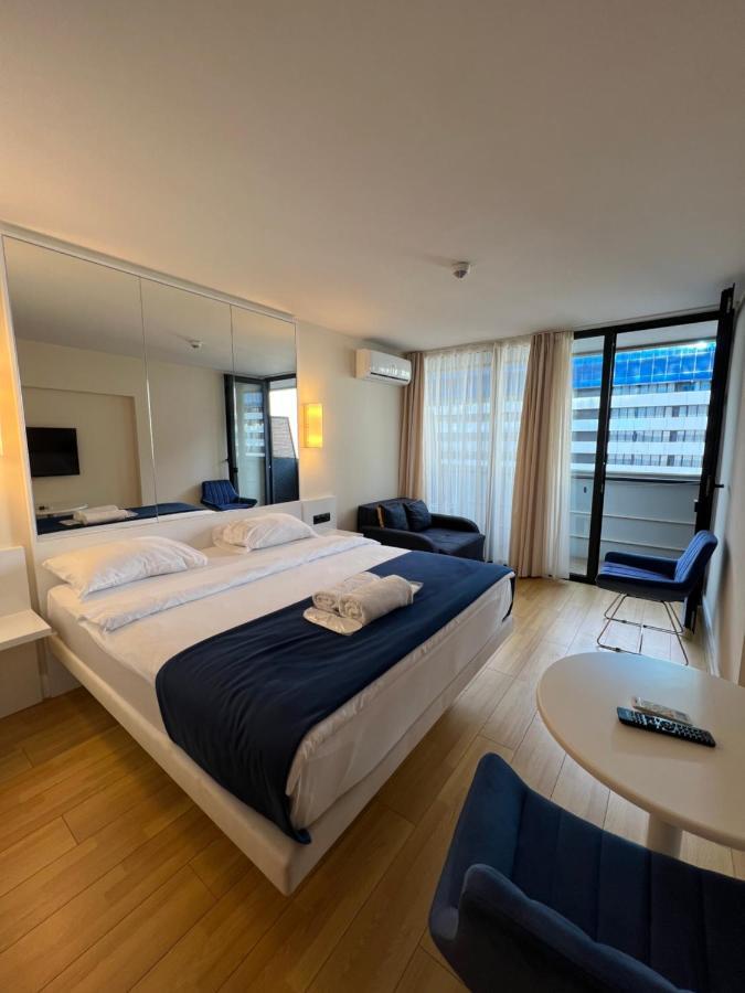 Orbi City Aparthotel Black Sea View Batoemi Buitenkant foto