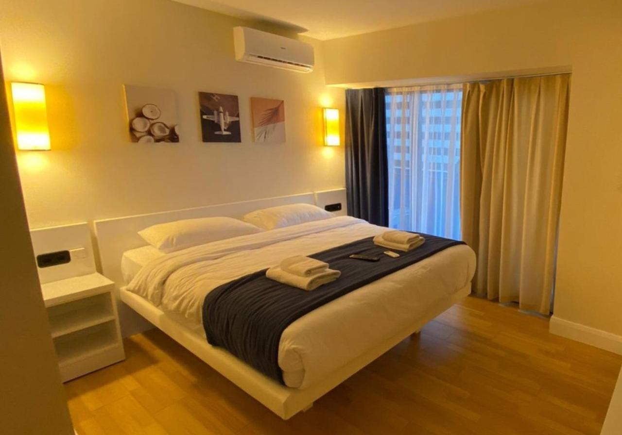 Orbi City Aparthotel Black Sea View Batoemi Buitenkant foto
