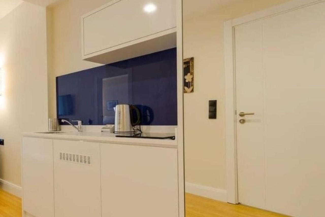 Orbi City Aparthotel Black Sea View Batoemi Buitenkant foto